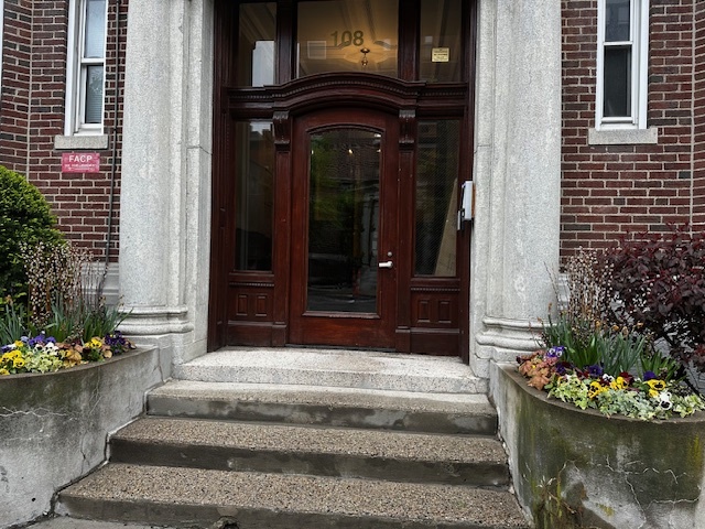 Building Photo - 111 Jersey St
