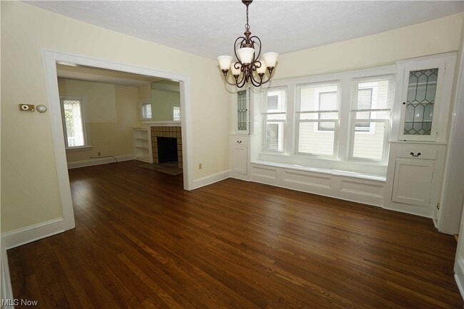 Building Photo - 2168 Edgewood Rd