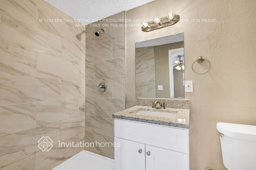 Building Photo - 6968 Delisle Dr