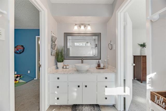 Building Photo - 510 Willow Creek Ct