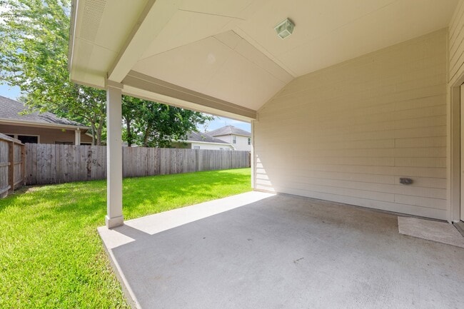 Building Photo - 731 Pickett Hill Ln
