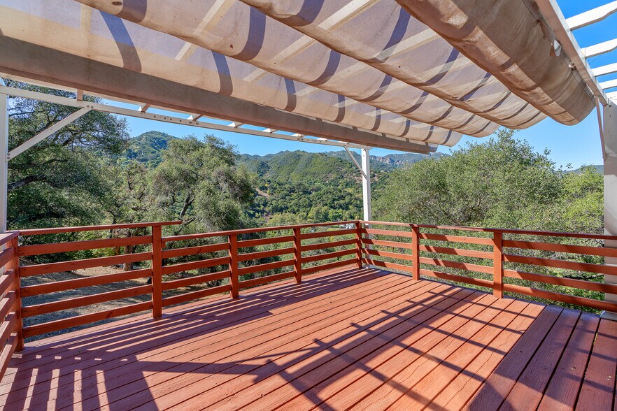 Building Photo - 109 Muerdago Rd