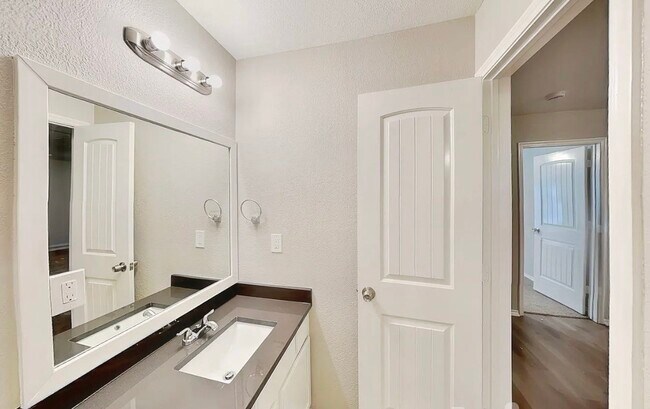 Building Photo - A Place to Settle In: Inviting 5-Bedroom Family Home