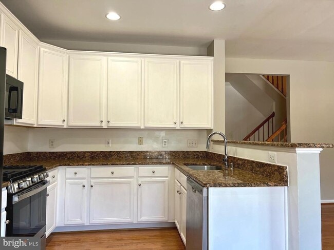 Building Photo - 21831 Ladyslipper Sq