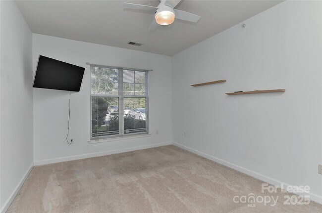 Building Photo - 17109 Red Feather Dr