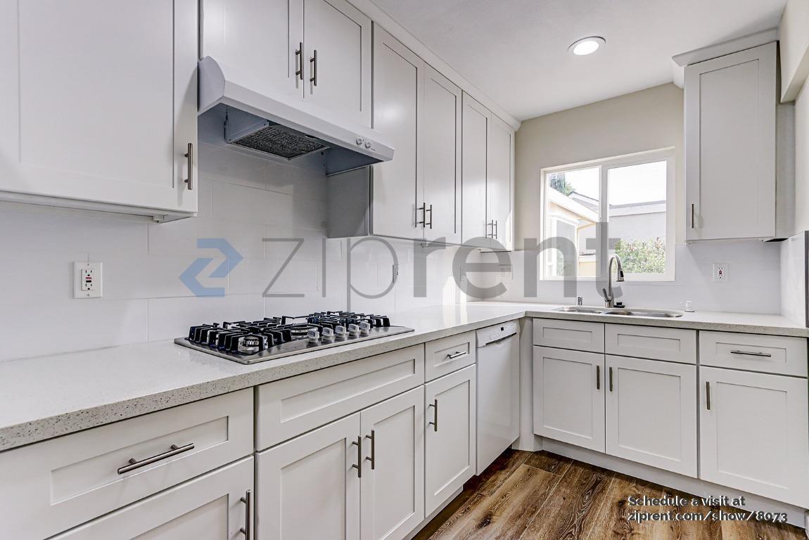 Building Photo - 2259 Goldcrest Cir
