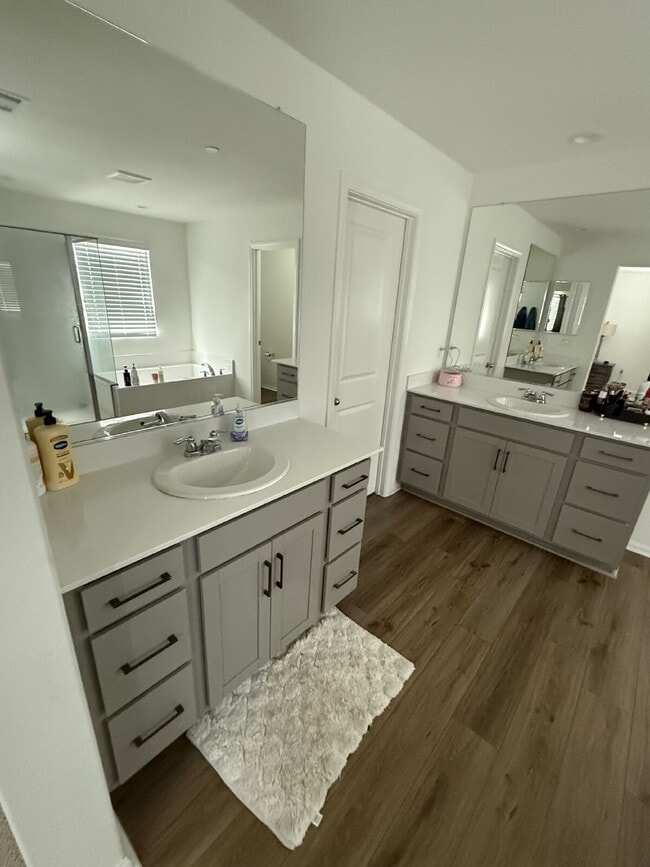 Building Photo - 5/Bed 4/Bath Single family home in Hemet CA