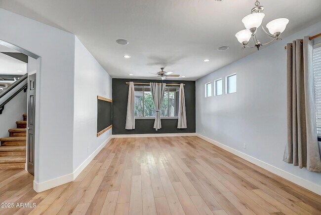 Building Photo - 4512 W Stoneman Dr