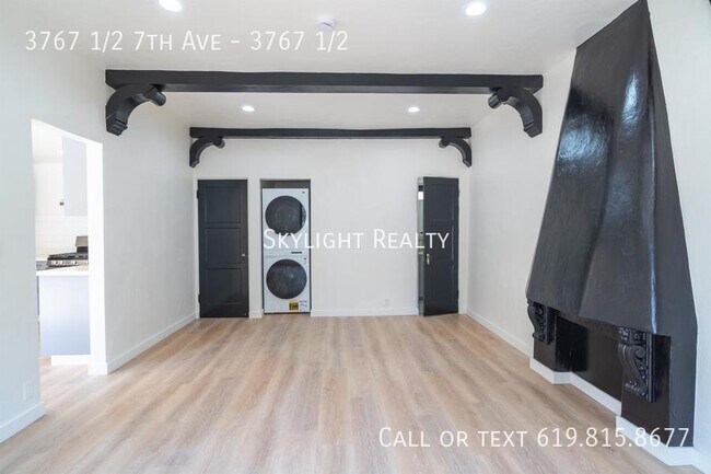 Building Photo - 3767 1/2 7th Ave-3767 1/2 - Unit A