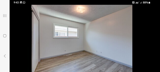 Building Photo - 2528 Silsby Ave