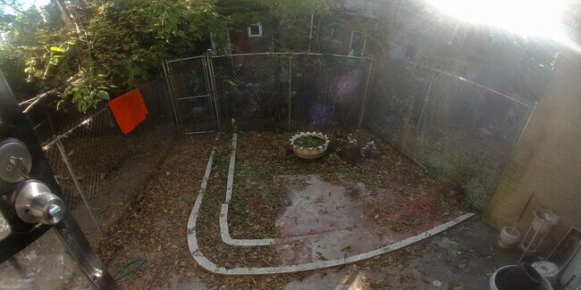 Building Photo - Brand New home!!