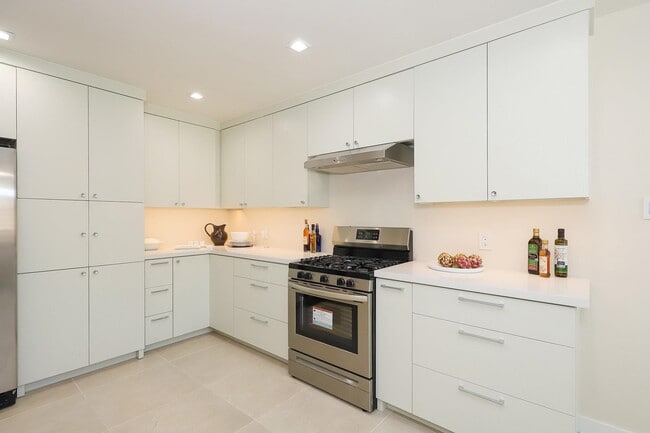 Building Photo - 306 Cinnamon Teal Loop