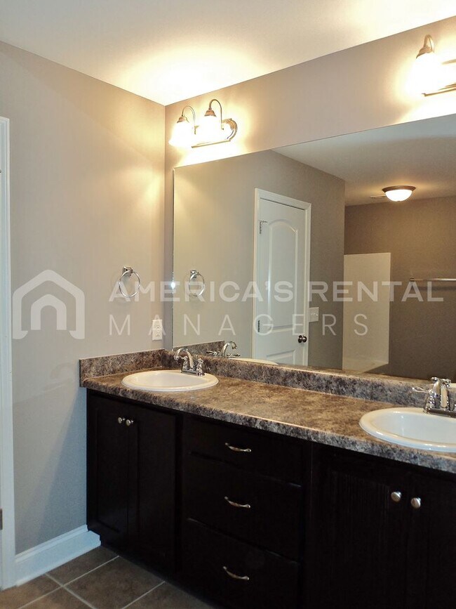 Building Photo - Home for Rent in McCalla...REDUCED PRICE A...