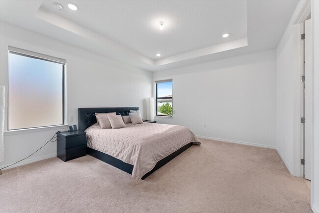 Building Photo - 4757 Roldan Ct