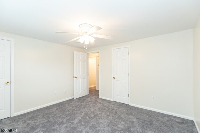 Building Photo - 200 Plainfield Rd