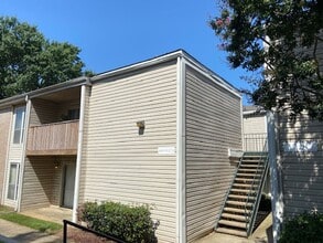 Building Photo - 2BD/2BA Condo located on the Germantown/Memphis Line!