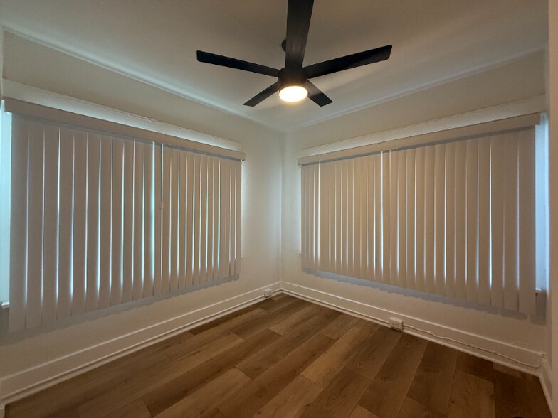 Building Photo - 715 Pacific Ave