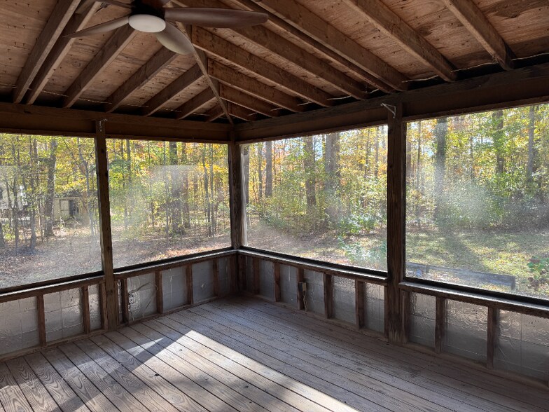 Building Photo - 1013 Clayton Rd