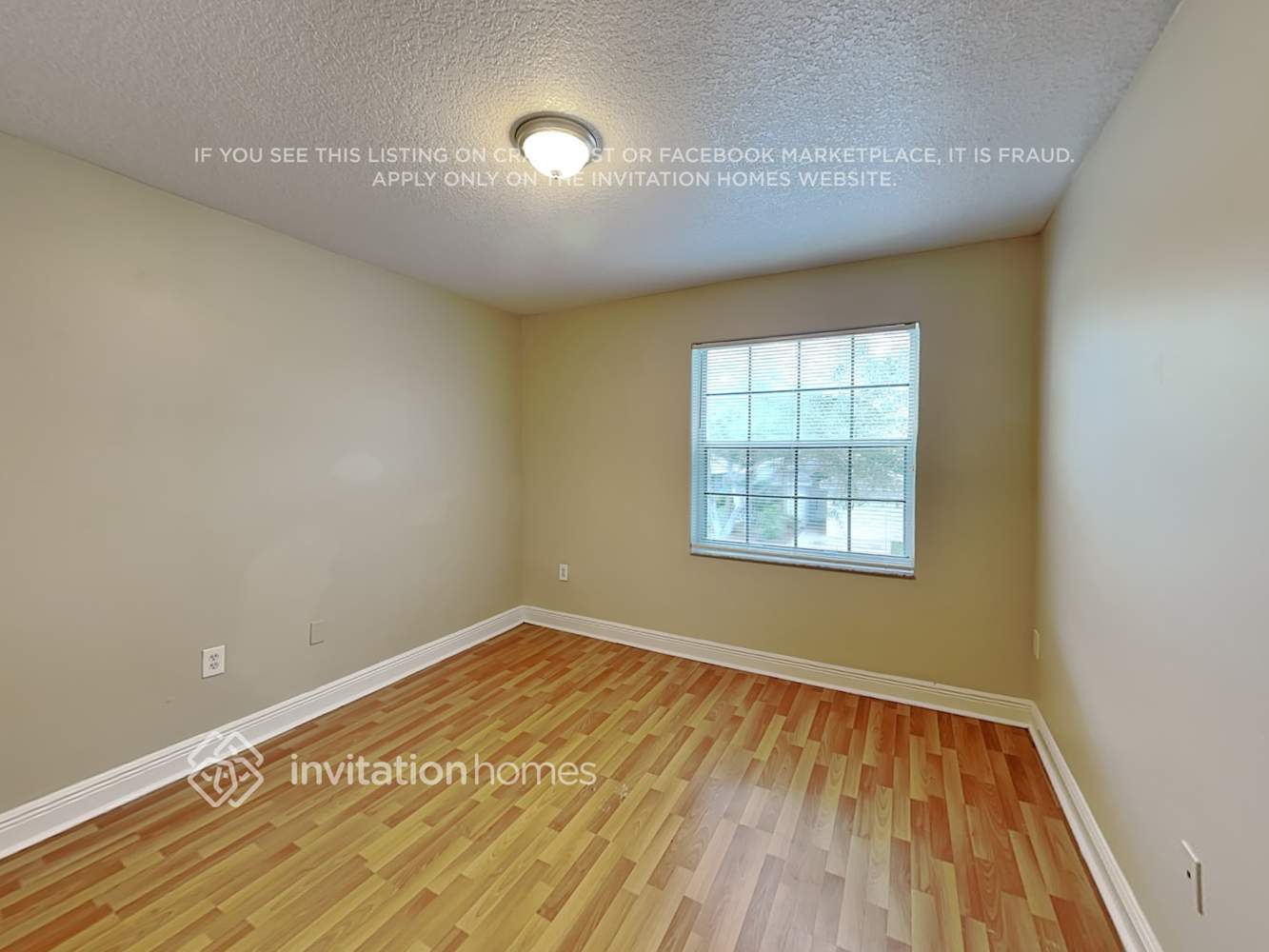 Building Photo - 5254 NW 117th Ave