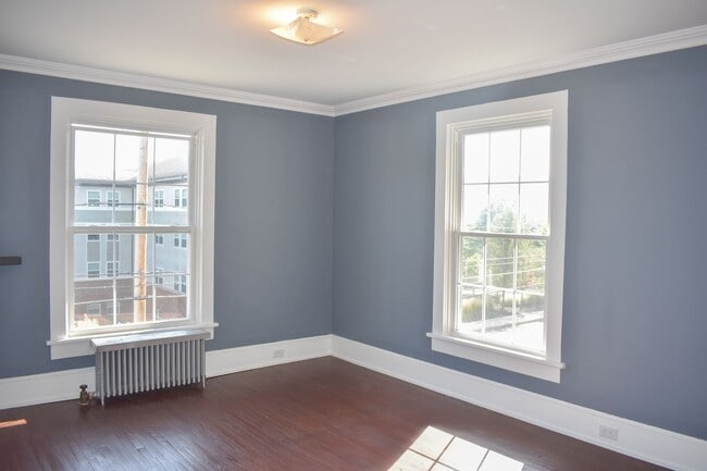 Building Photo - RHER175