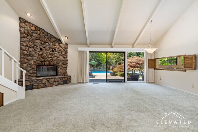Building Photo - 2609 Fir Park Way
