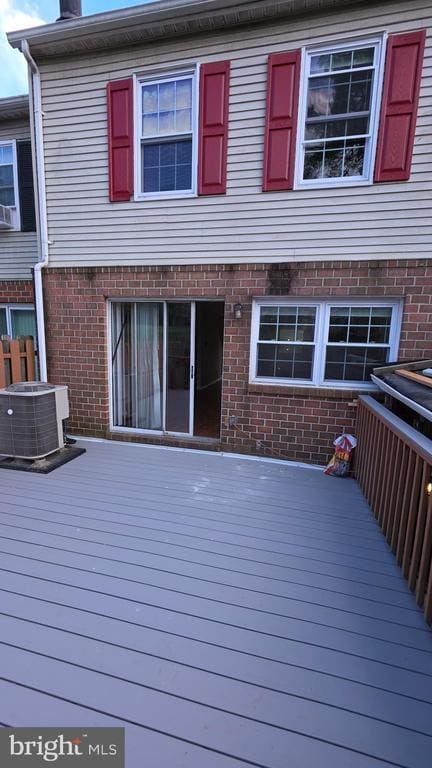 Building Photo - 25 Hamlet Dr