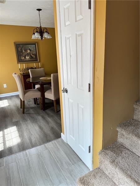 Building Photo - 2578 Shadowbrook Dr