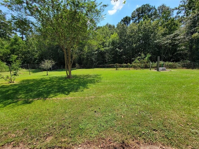 Building Photo - 25303 Helms Dr