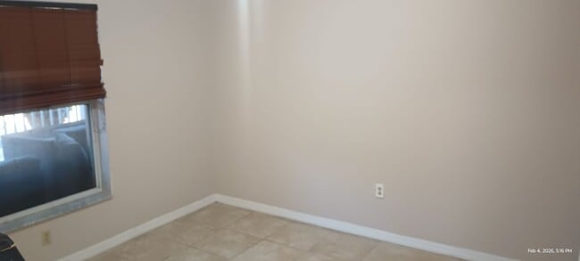 Building Photo - 2 bedroom condo in Holly Hill with covered parking