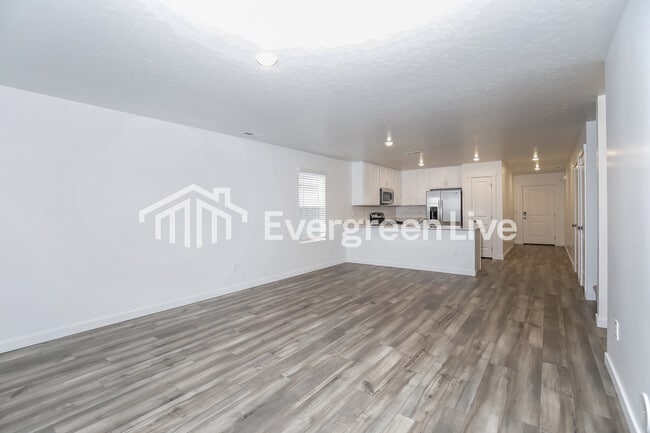 Building Photo - 2493 W Pollinator Dr