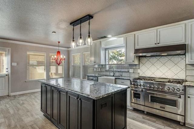 Building Photo - 5901 Westgate Dr