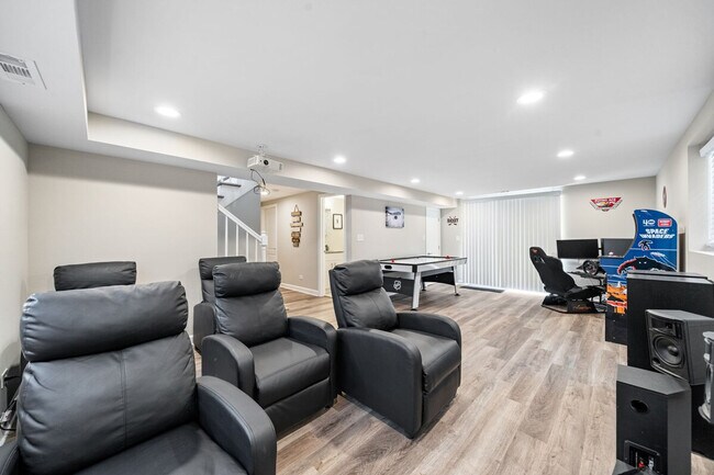 Building Photo - 804 Willow St