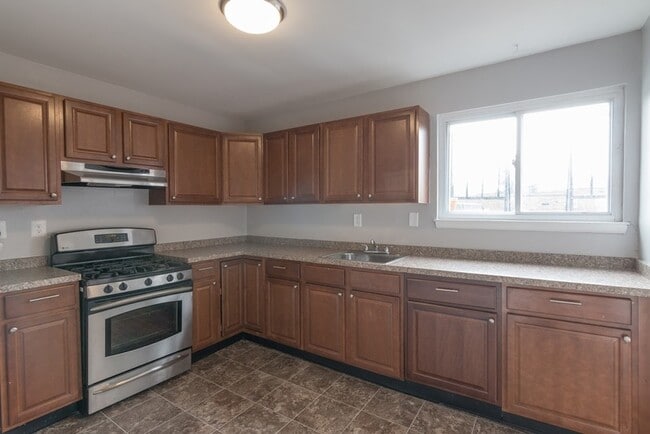 Building Photo - 90X Arion Park Rd