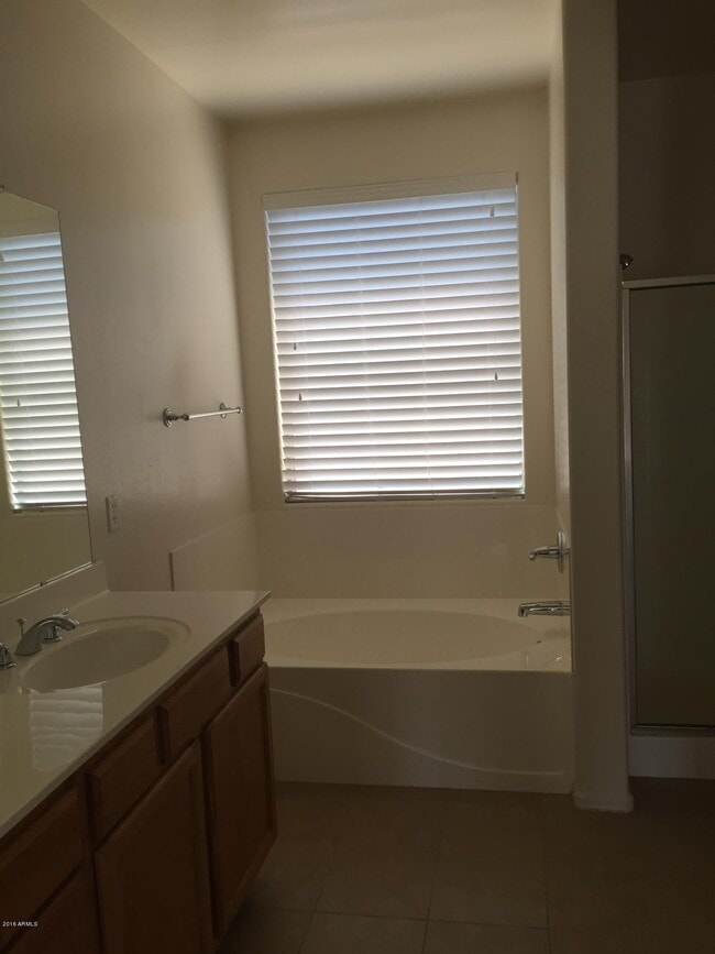 Building Photo - 8353 W Carol Ave