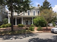 Building Photo - 226 E Gwinnett St