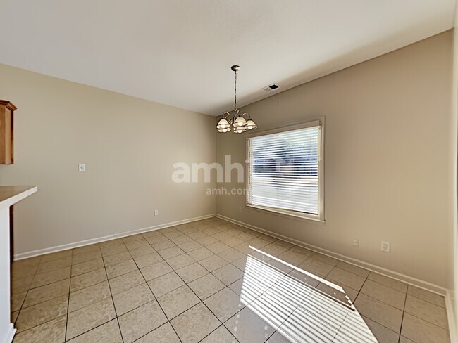 Building Photo - 7450 Shadow Run Lane