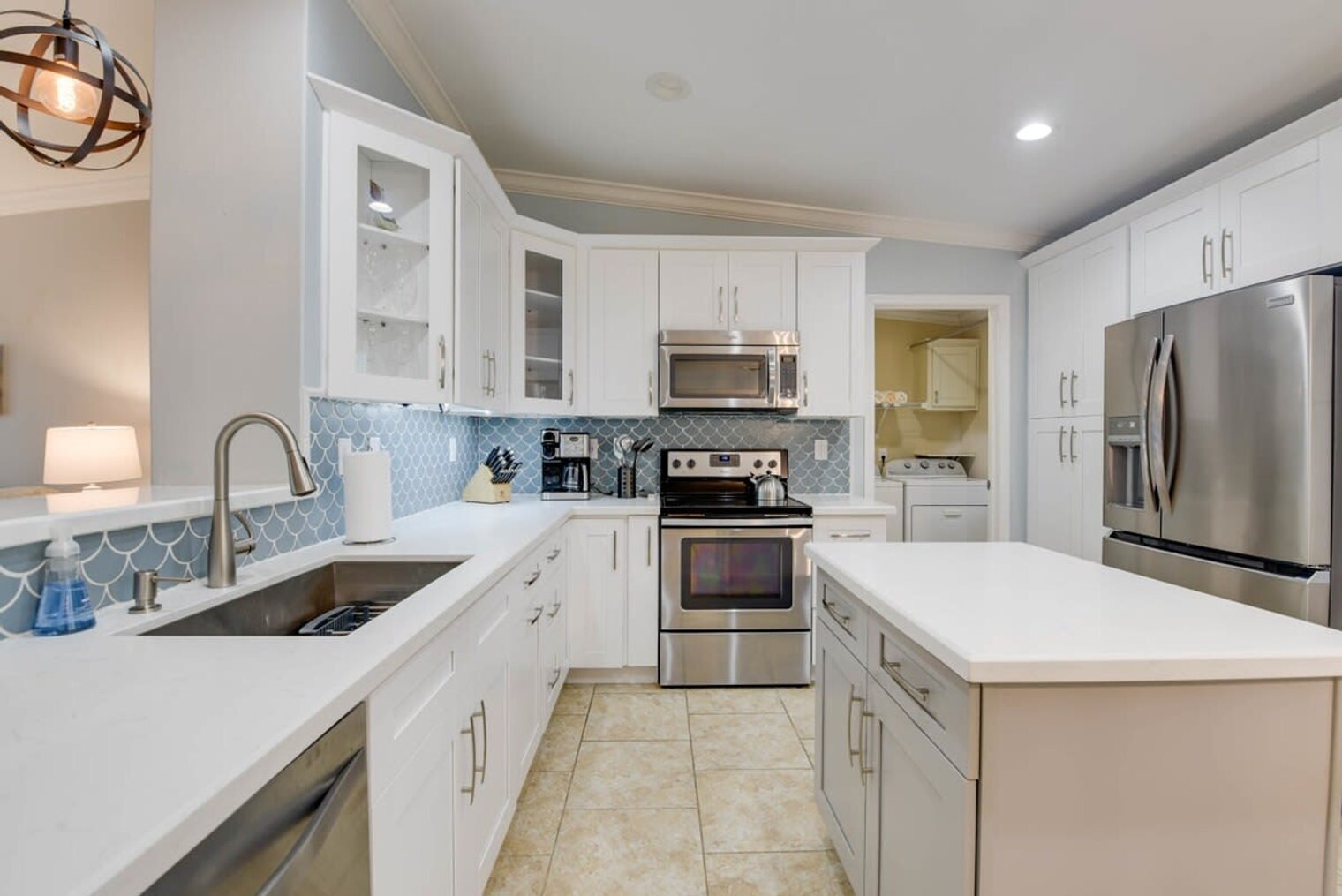 Building Photo - 886 Loggerhead Ln