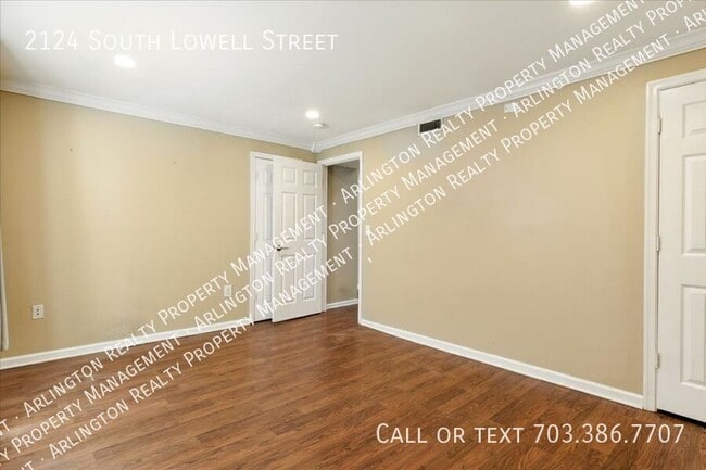 Building Photo - 2124 S Lowell St