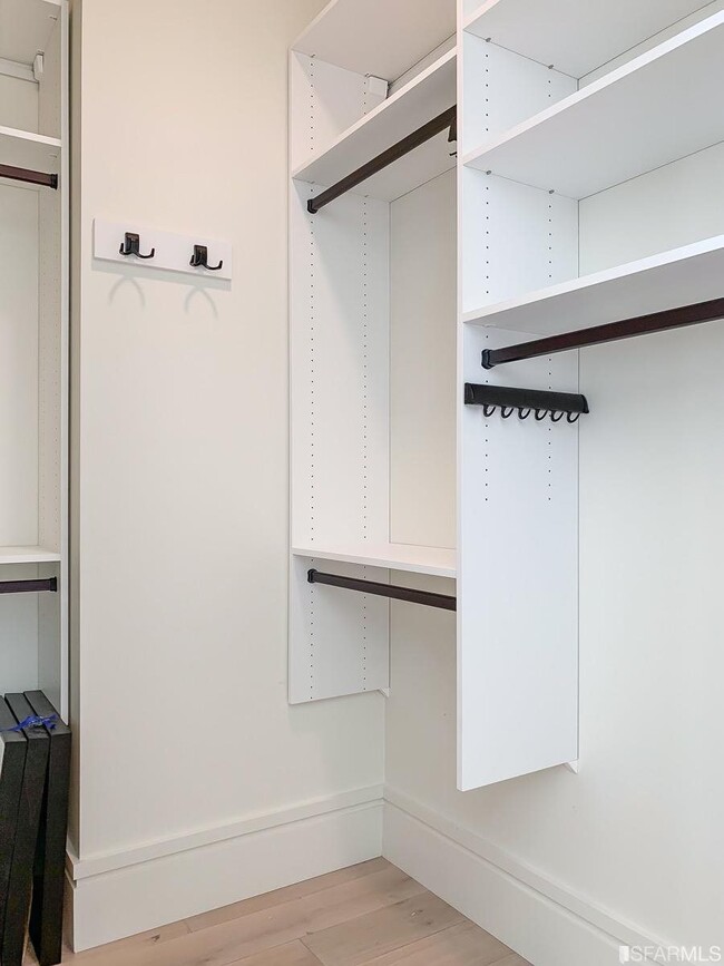 Building Photo - 288 Pacific Ave