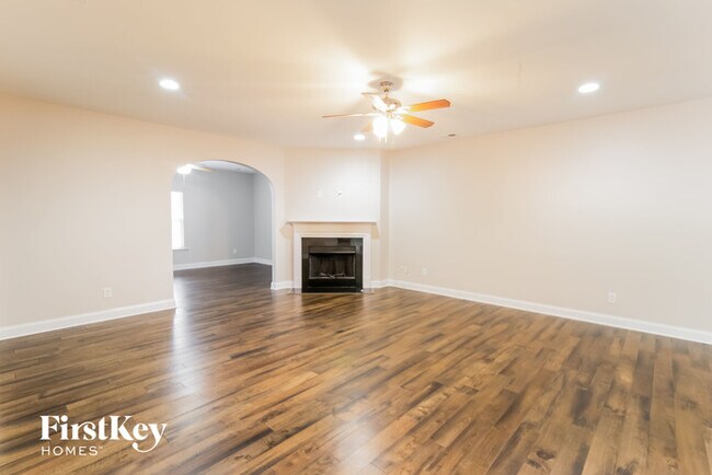 Building Photo - 228 Berwick Dr