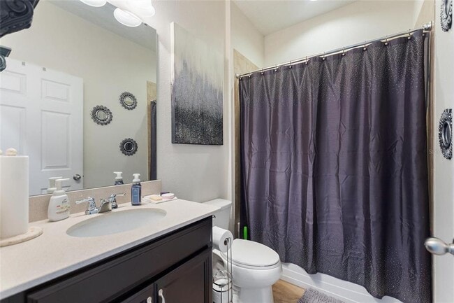 Building Photo - 585 Blue Cypress Dr