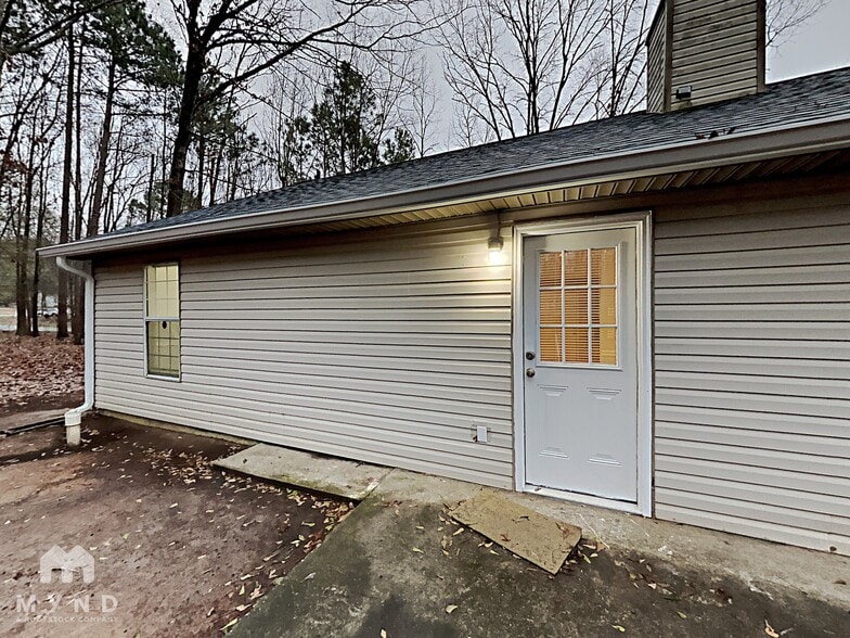Building Photo - 20 Countryside Ln