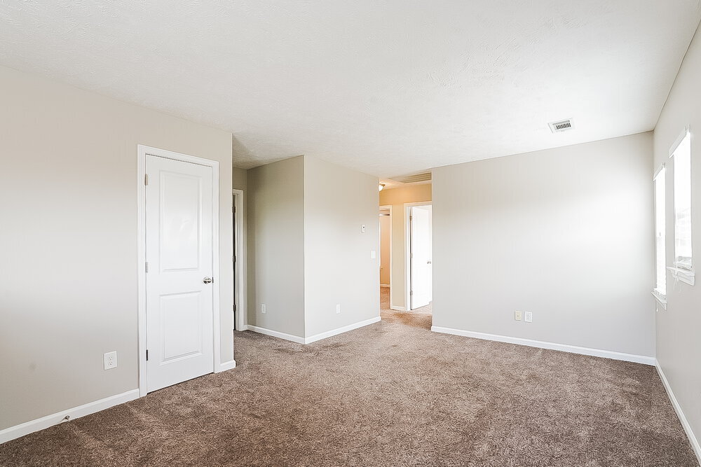Building Photo - 1718 Hartford Ln