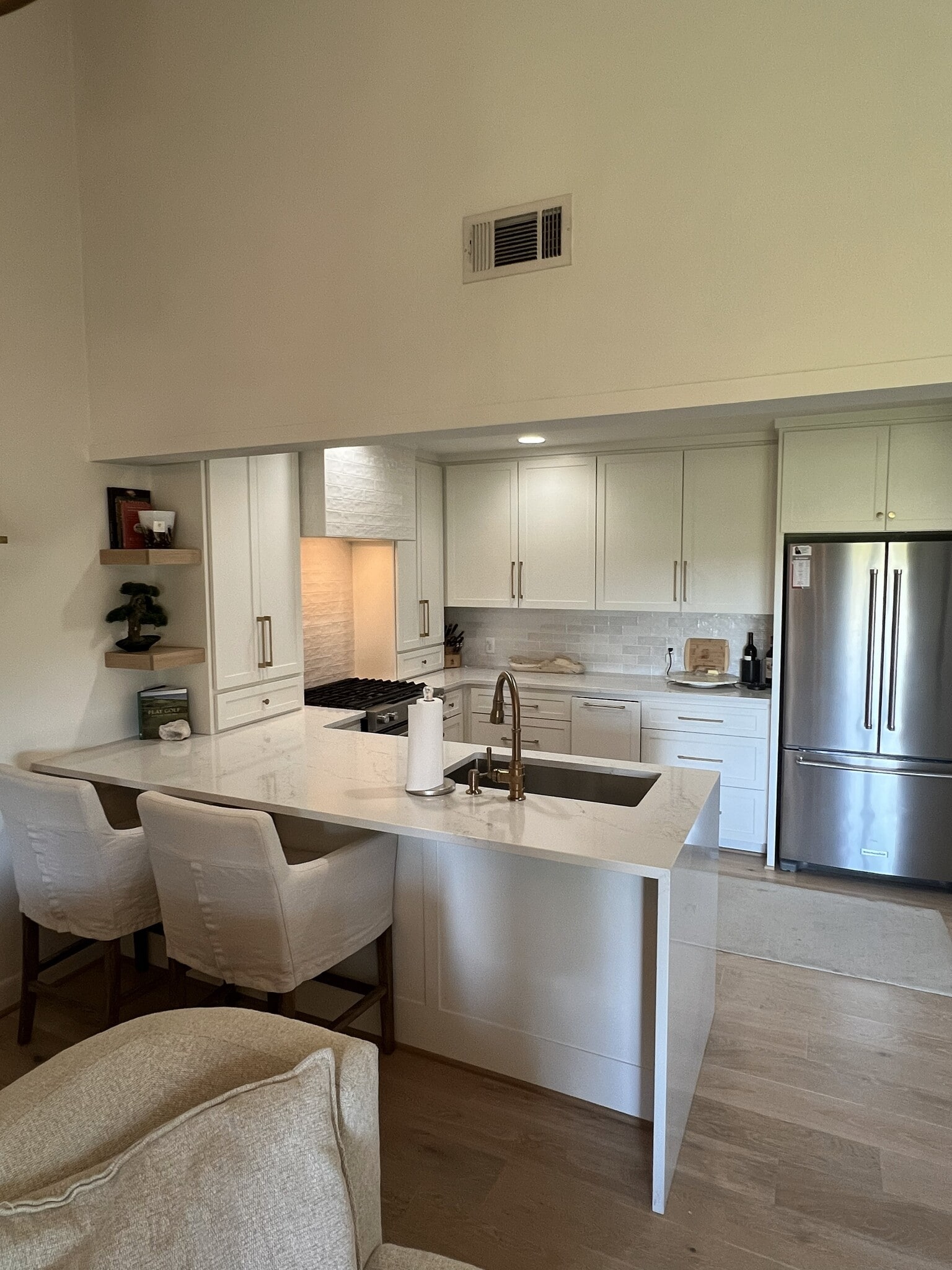 Building Photo - 7725 River Ridge Rd NE