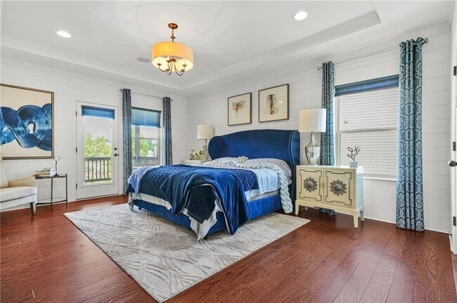 Building Photo - 705 Pressing Dr