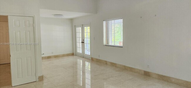 Building Photo - 10850 SW 153rd Ct