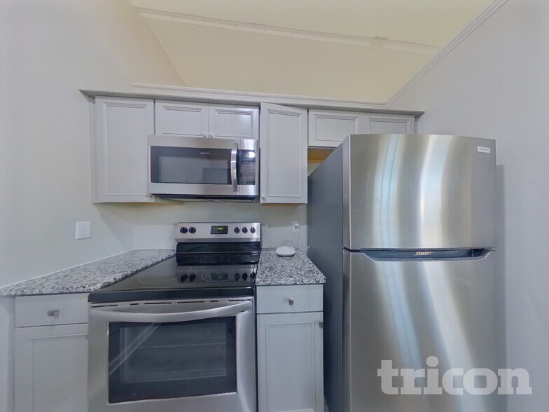 Building Photo - 2019 Slater Springs Dr