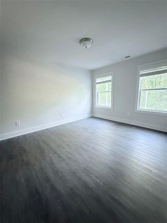 Building Photo - 5210 Phoenix St