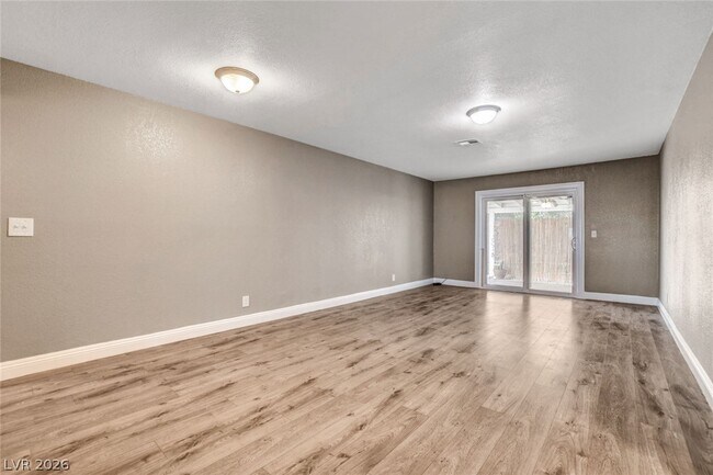 Building Photo - 4367 S Mojave Rd