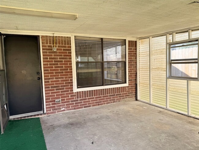 Building Photo - 4411 Ireland Ln